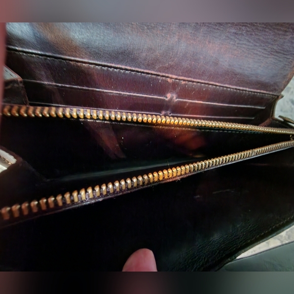 Louis Vuitton Amarente Long Sarah Wallet - Picture 12 of 12